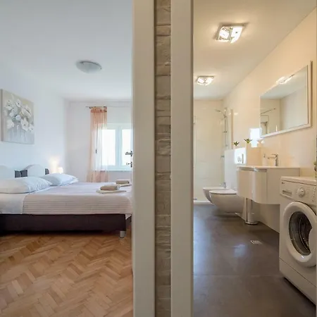 Apartman Din Don Split